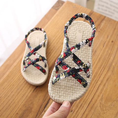 Girl's sandal summer beach knitting gogodiggity