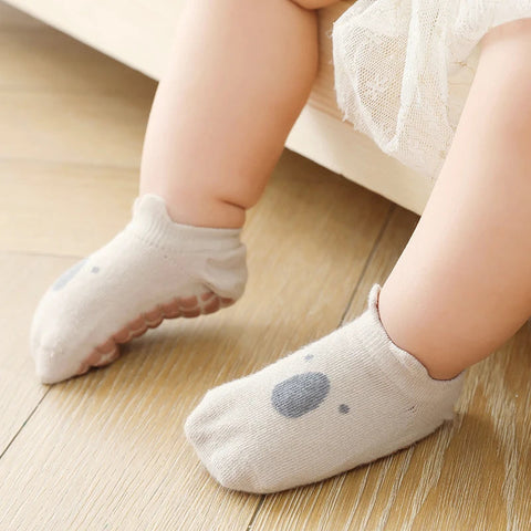 5 pairs/lot Newborn Combed Cotton Sock Toddler Non-Skid Cute Cartoon Animals Floor Socks Spring Summer Children Gripper Socks gogodiggity