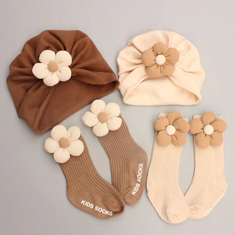 0-12M Infant Accessories Cute Flower Spring Autumn Cotton Newborn Baby Bebe Girl Hat Socks Two Pieces Set gogodiggity