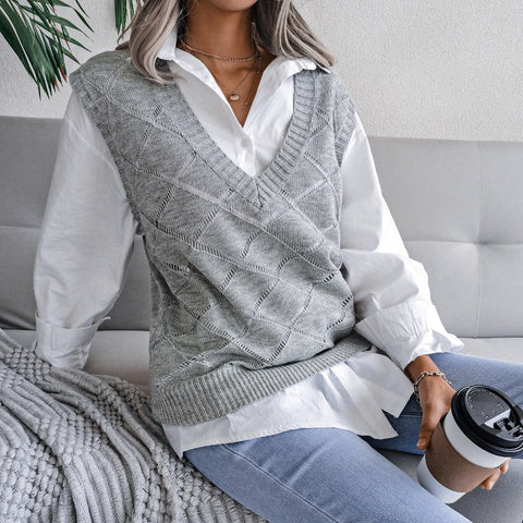 Women's V-neck Hollow Rhombus Casual Knitted Sweater Vest gogodiggity