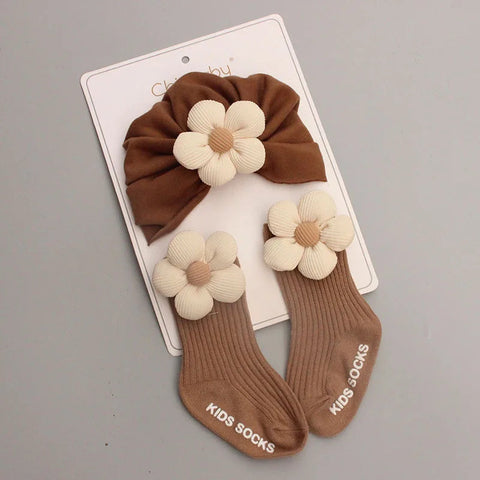 0-12M Infant Accessories Cute Flower Spring Autumn Cotton Newborn Baby Bebe Girl Hat Socks Two Pieces Set gogodiggity