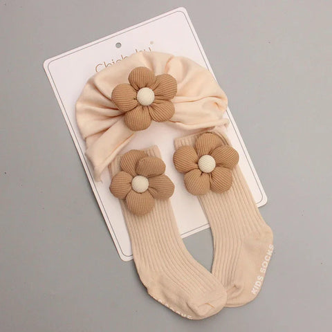 0-12M Infant Accessories Cute Flower Spring Autumn Cotton Newborn Baby Bebe Girl Hat Socks Two Pieces Set gogodiggity